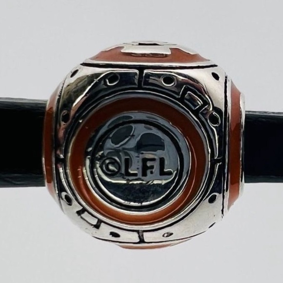PANDORA x Star Wars BB-8 Black & Orange Enamel Charm 799243C01 - Picture 9 of 12